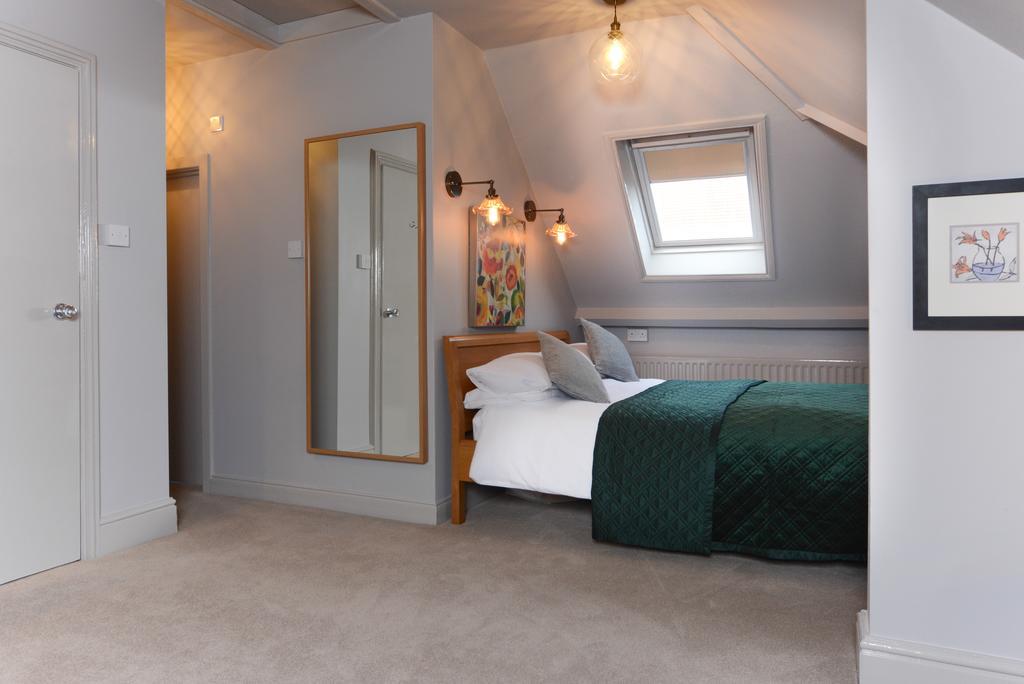 Mory House Bed & Breakfast Bournemouth Exterior photo